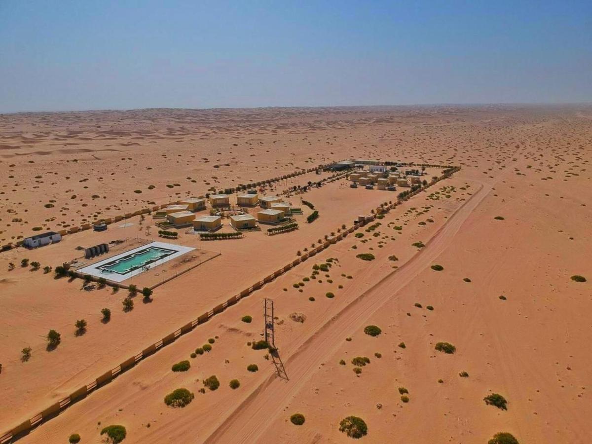 ホテル Golden Palm Oasis Fulayj al Masha'ikh エクステリア 写真