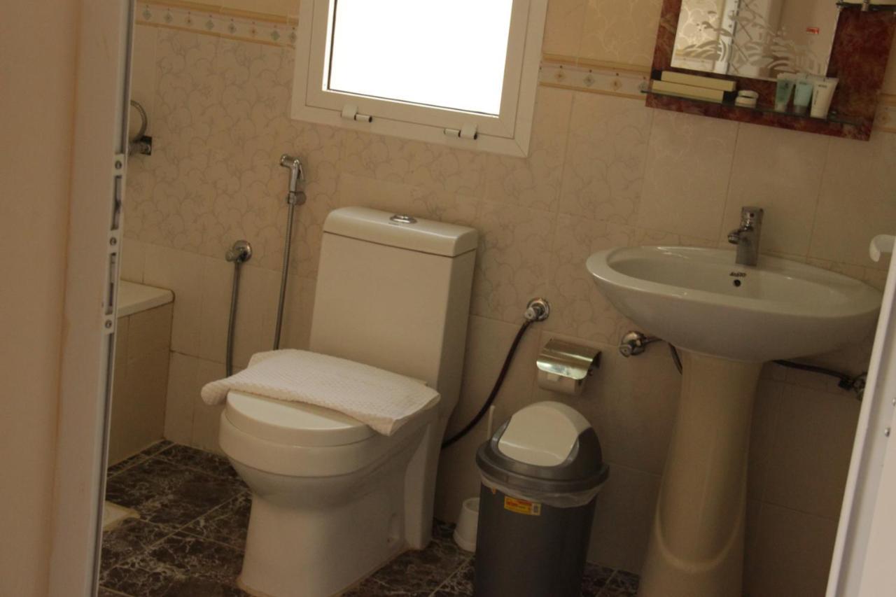 ホテル Golden Palm Oasis Fulayj al Masha'ikh エクステリア 写真