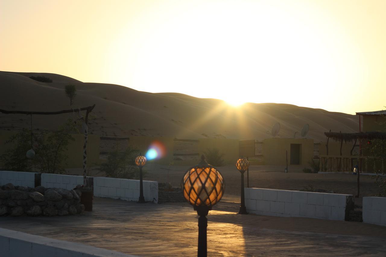 ホテル Golden Palm Oasis Fulayj al Masha'ikh エクステリア 写真