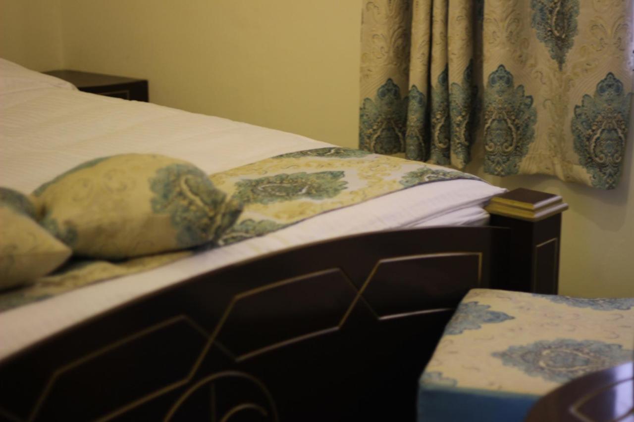 ホテル Golden Palm Oasis Fulayj al Masha'ikh エクステリア 写真