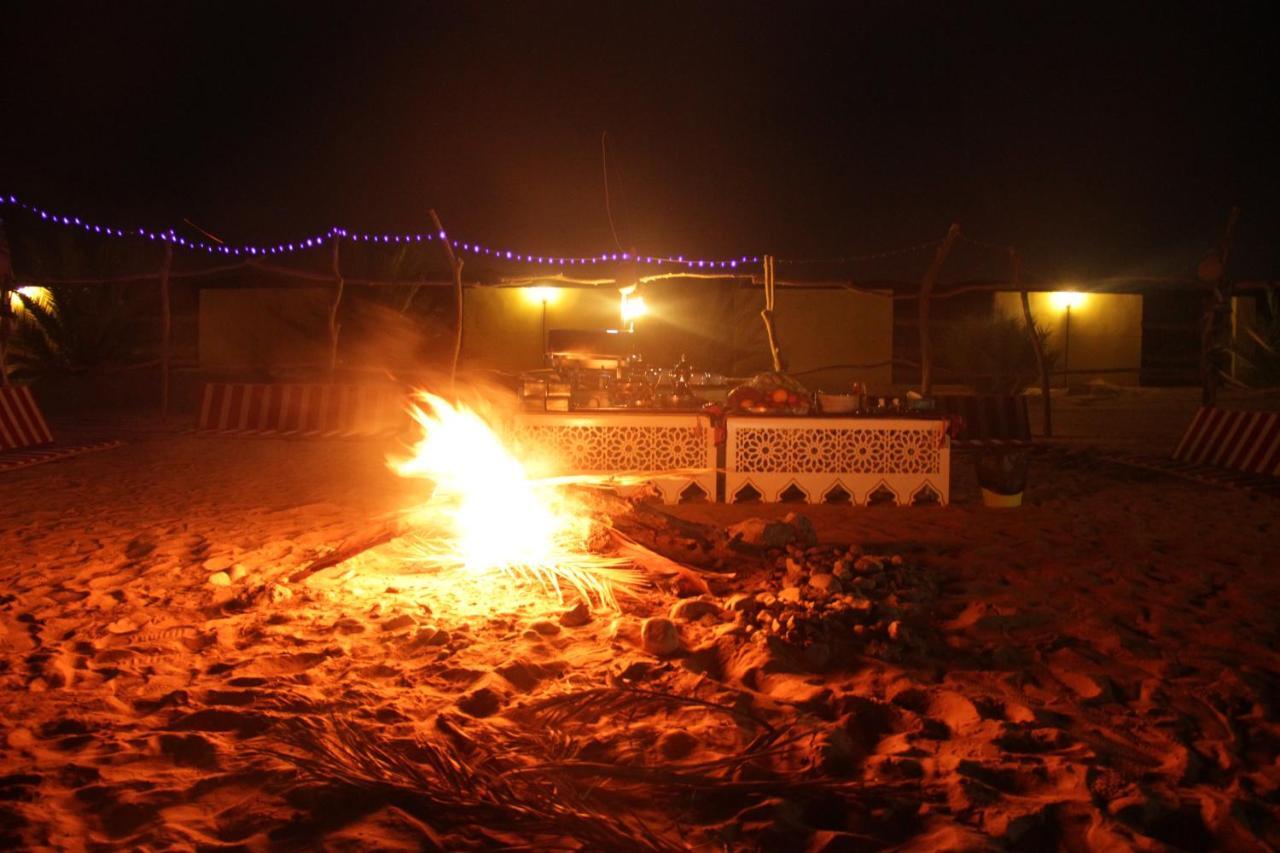 ホテル Golden Palm Oasis Fulayj al Masha'ikh エクステリア 写真
