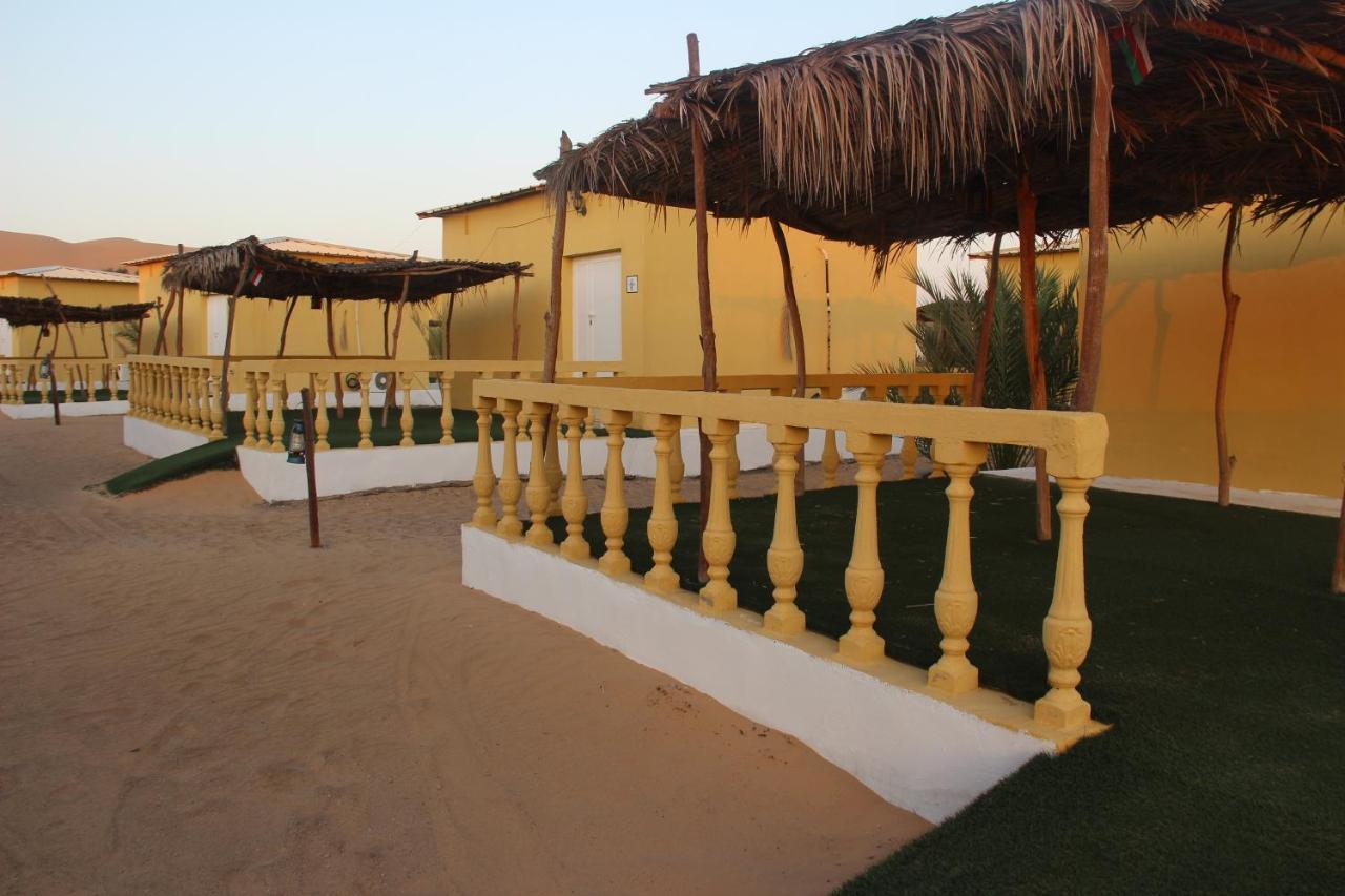 ホテル Golden Palm Oasis Fulayj al Masha'ikh エクステリア 写真